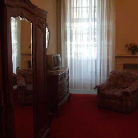 Veneza Pensionat 3*